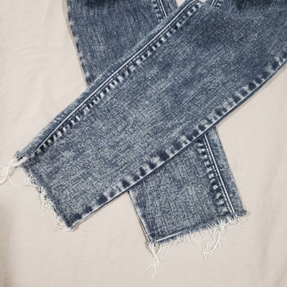 Fashion Nova Acid Wash Button-Fly High Rise Skinny Jeans Size 1 - Picture 5 of 11